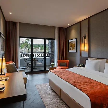 Elite World Grand Hotel