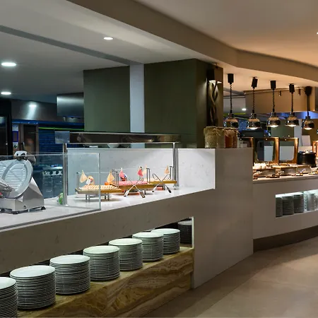 Elite World Grand Hotel