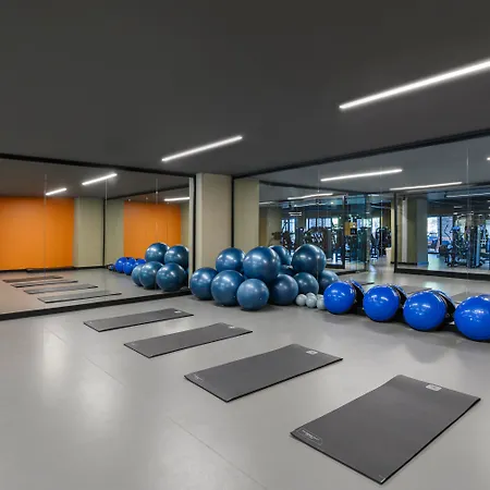 Elite World Grand Hotel 5*