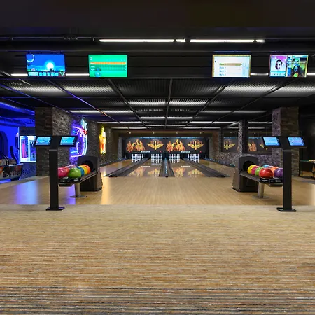 Elite World Grand Отель 5*
