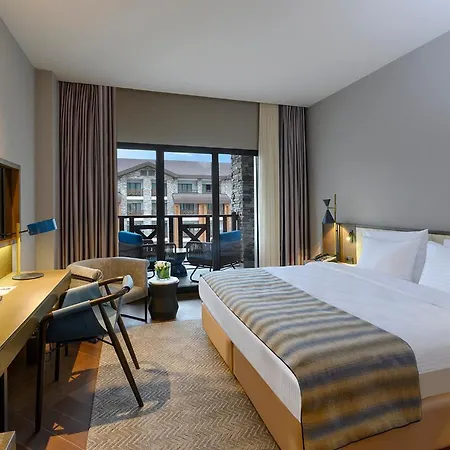 Elite World Grand Hotel