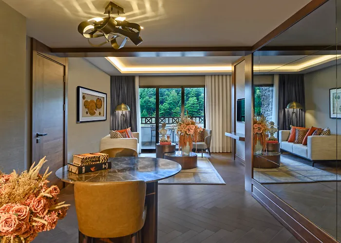 Elite World Grand Otel