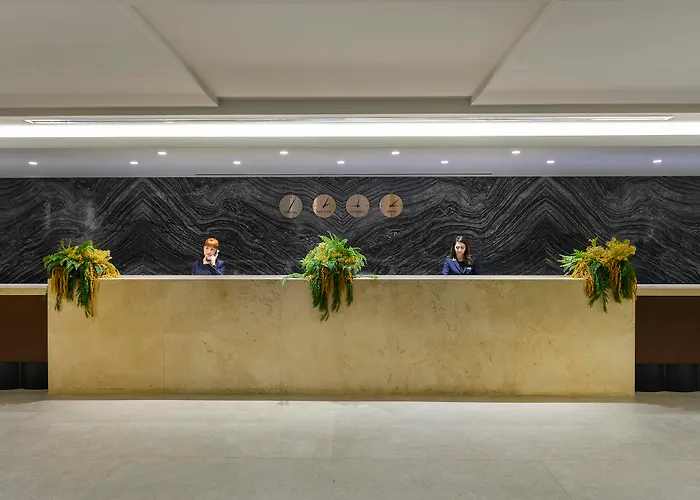 Elite World Grand 5*