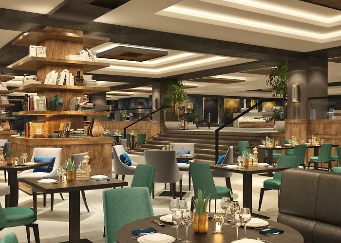 Elite World Grand Otel 5*